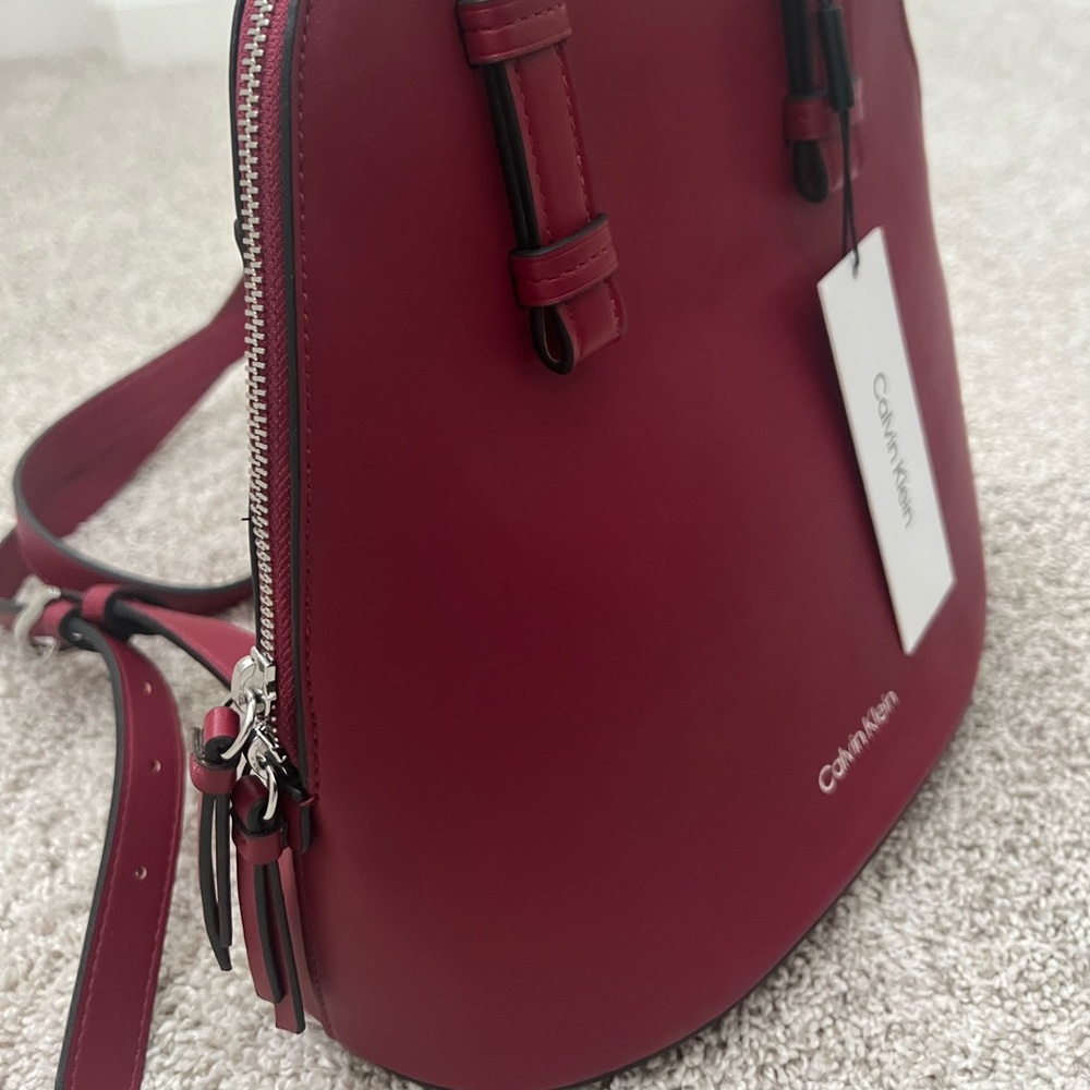 🎉 HP X 2 New with tags Calvin Klein bag pack style bag Red - Picture 4 of 11
